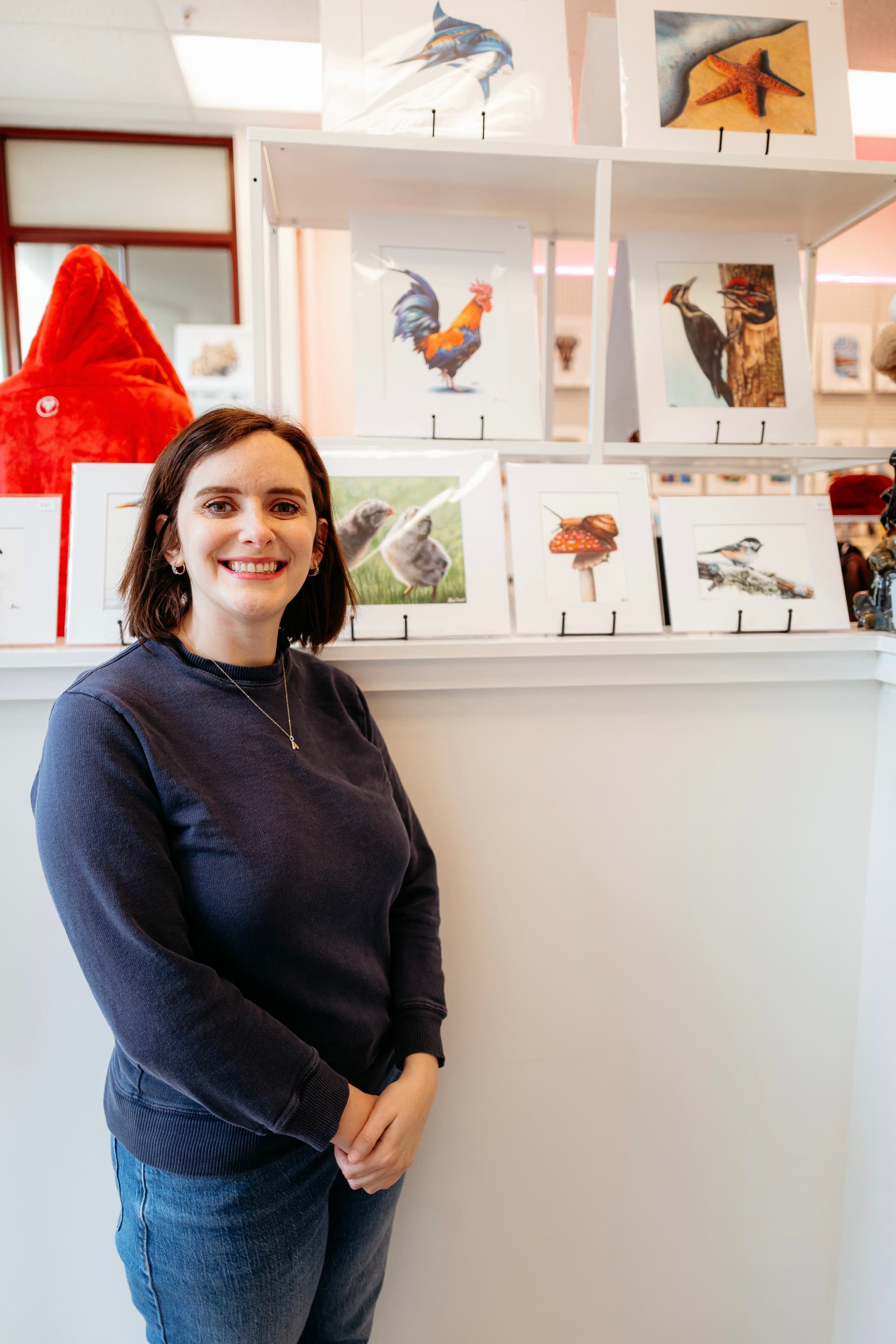 Alix Fuerst working on a portrait